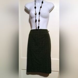 🛍️ BUNDLE ONLY 🛍️Tribella Dark Gray Plaid Pencil Skirt